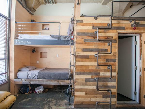 PodShare Hollywood : photo 3 de la chambre lit superposé dans dortoir mixte