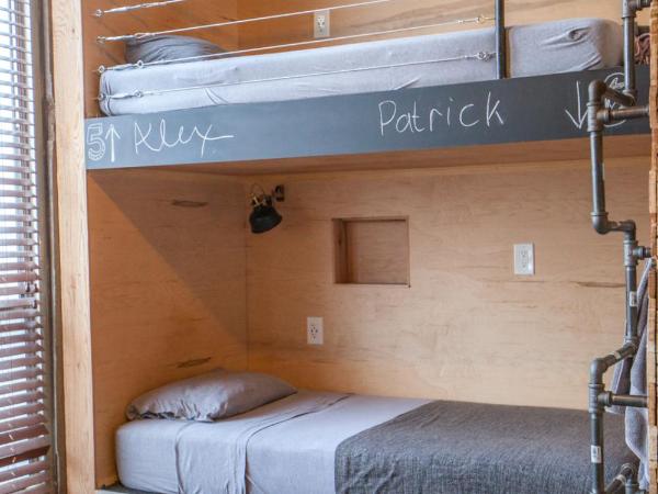 PodShare Hollywood : photo 5 de la chambre lit superposé dans dortoir mixte