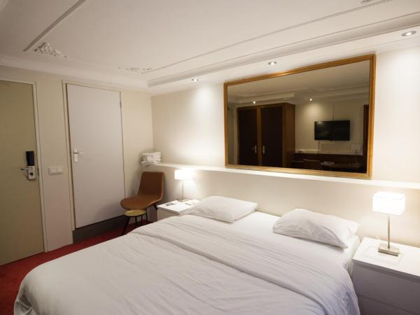 Rembrandtplein Hotel : photo 6 de la chambre chambre double