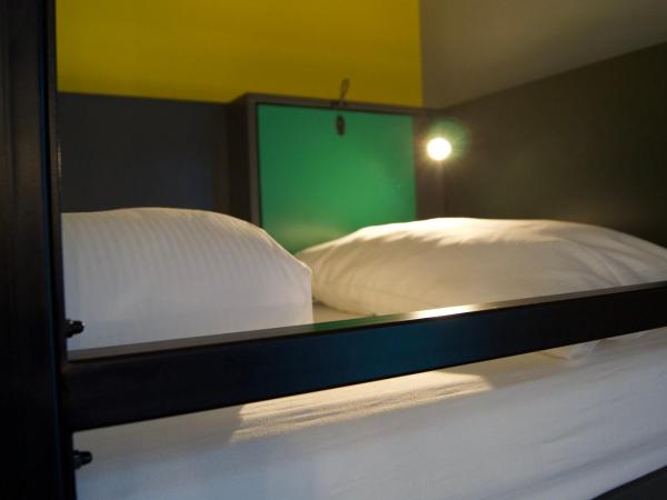 Grand Hostel Berlin Urban : photo 3 de la chambre lit dans dortoir mixte de 8 lits 