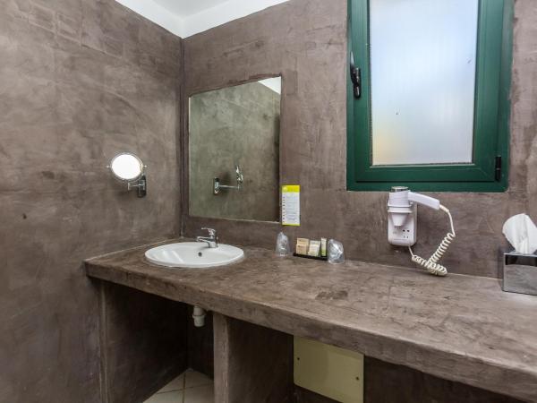 Kilina : photo 7 de la chambre chambre familiale avec terrasse