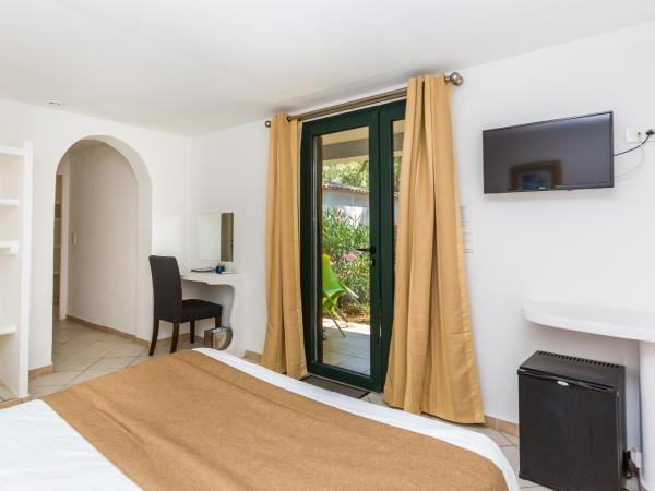 Kilina : photo 4 de la chambre chambre familiale avec terrasse