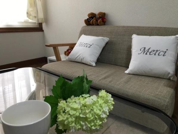 Happy Apartment : photo 3 de la chambre chambre familiale avec salle de bains privative