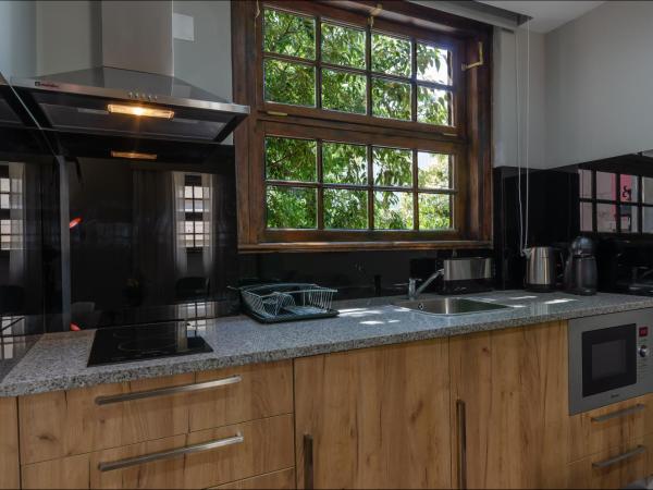 Le Jardin Lisbon : photo 3 de la chambre appartement supérieur