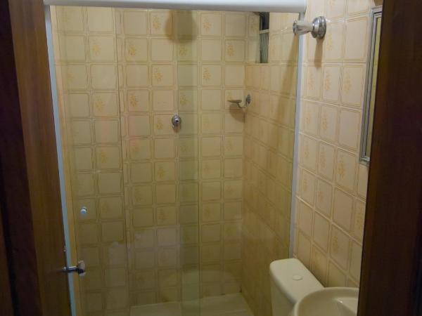 Estrela do Sul Hotel : photo 3 de la chambre chambre triple standard avec 3 lits simples