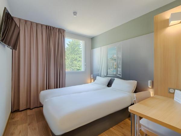 B&B HOTEL Marseille La Valentine St Menet : photo 1 de la chambre chambre lits jumeaux
