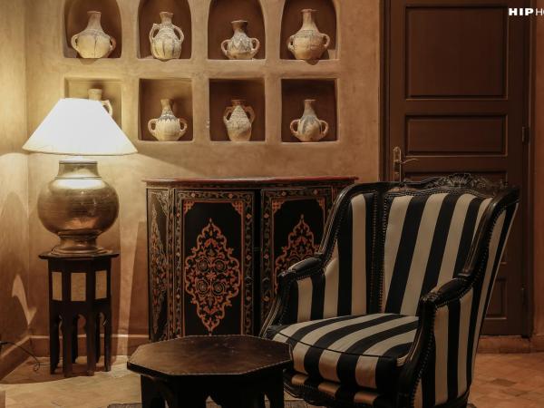 Riad Noir d'Ivoire : photo 1 de la chambre  suite principale zèbre