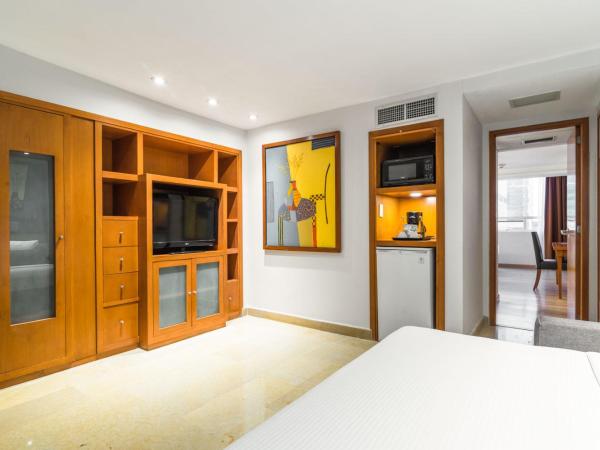 Eurostars Zona Rosa Suites : photo 5 de la chambre  suite junior avec 2 lits doubles