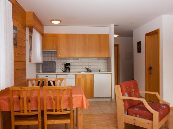 Hôtel des Bains d'Ovronnaz : photo 2 de la chambre appartement avec petit-déjeuner