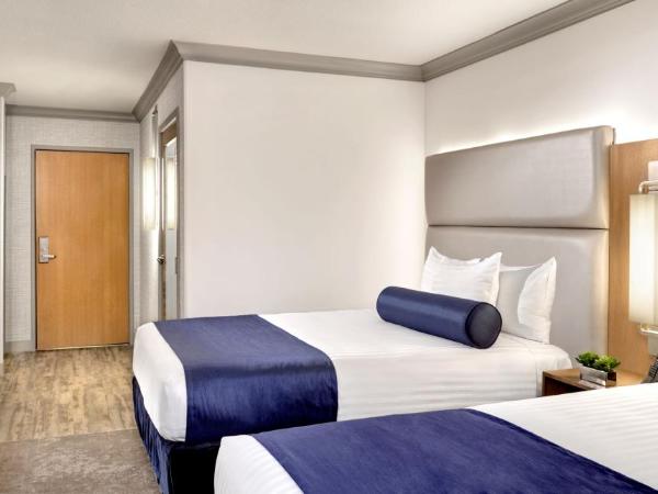 The STRAT Hotel, Casino & Tower : photo 5 de la chambre hébergement elevate avec 2 lits queen-size - récemment rénové