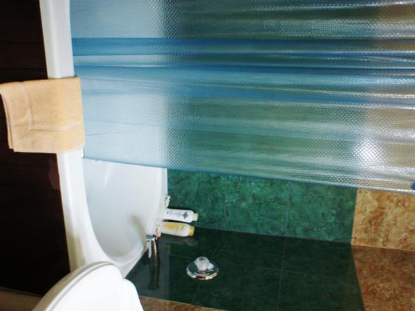 A Night to Remember B & B : photo 6 de la chambre chambre lit queen-size avec baignoire spa