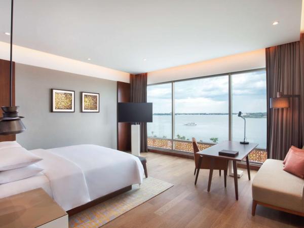 Grand Hyatt Kochi Bolgatty : photo 1 de la chambre chambre lit king-size avec vue