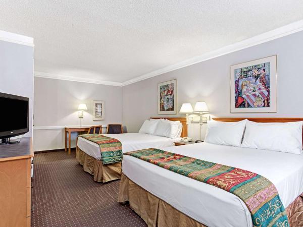 Days Inn by Wyndham Tucson City Center : photo 4 de la chambre chambre 2 lits queen-size - non-fumeurs