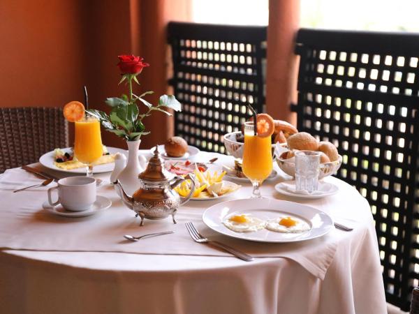 Kenzi Menara Palace & Resort : photo 4 de la chambre chambre double deluxe - vue sur jardin