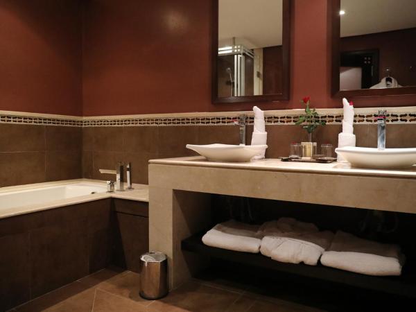 Kenzi Menara Palace & Resort : photo 4 de la chambre chambre triple deluxe