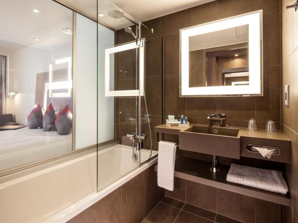 Novotel London Blackfriars : photo 4 de la chambre chambre lit queen-size premium avec 2 canaps-lits simples