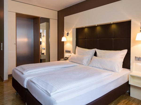Hotel Santo : photo 5 de la chambre chambre double