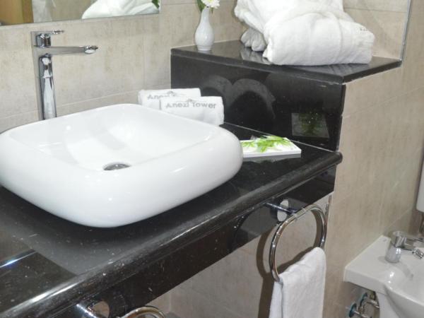 Anezi Tower Hotel : photo 8 de la chambre chambre premium - vue sur mer