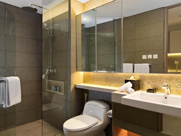 Oakwood Hotel & Residence Surabaya : photo 3 de la chambre chambre lit king-size supérieure
