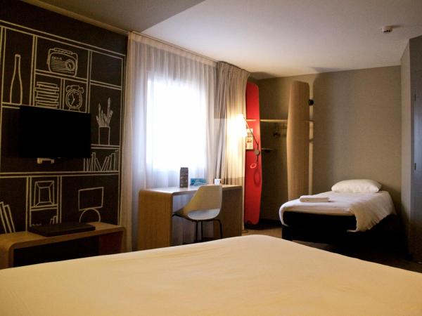 ibis Lille Centre Grand Palais : photo 1 de la chambre chambre triple