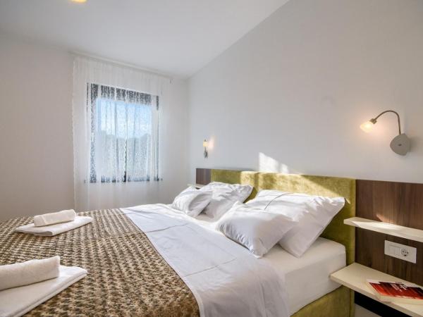 Rooms K&T sea side luxury : photo 4 de la chambre chambre double