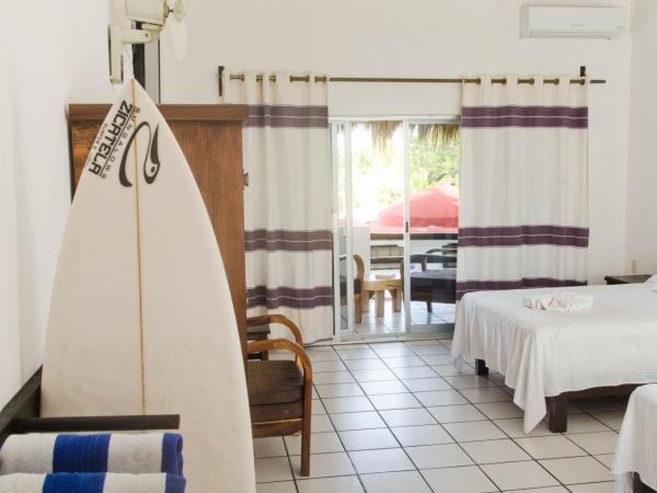 Bungalows Zicatela : photo 4 de la chambre grande chambre double 