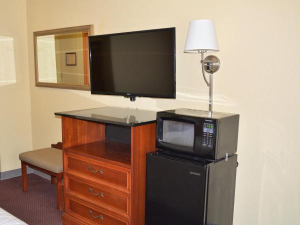 Columbus Grand Hotel & Banquet Center : photo 3 de la chambre chambre double avec 2 lits doubles - fumeurs
