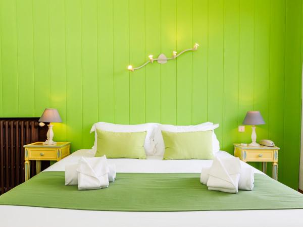 Hôtel Les Liserons de Mougins : photo 6 de la chambre chambre triple (2 adultes & 1 enfant)