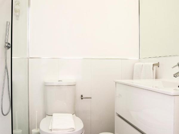 BO - Álvares Cabral GuestHouse : photo 8 de la chambre chambre double - vue sur jardin