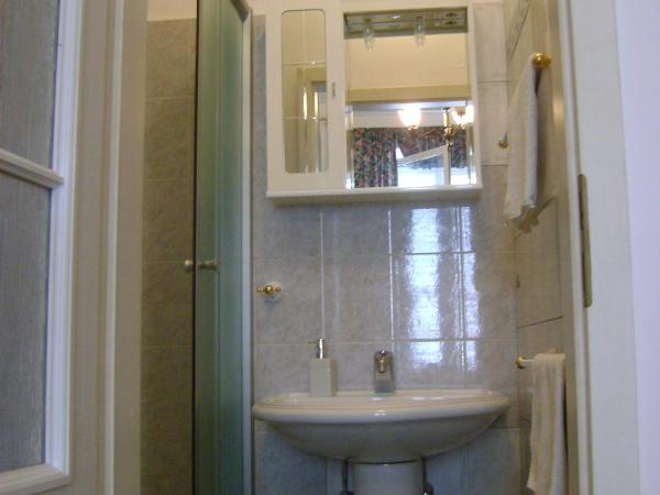 Guest House Marijana : photo 4 de la chambre chambre double - vue sur mer