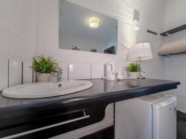 Ascot Budget Inn & Residences : photo 6 de la chambre chambre double Économique avec salle de bains commune