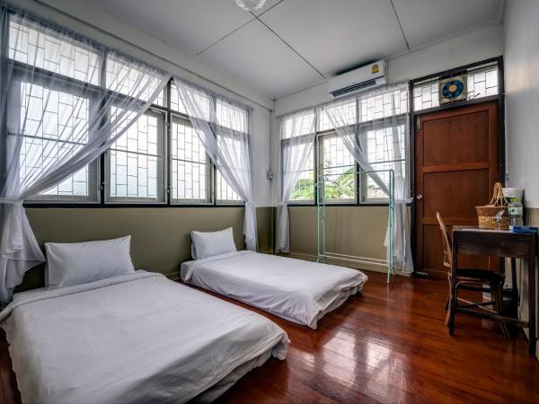 DoubleTree House : photo 10 de la chambre chambre lits jumeaux standard avec salle de bains commune