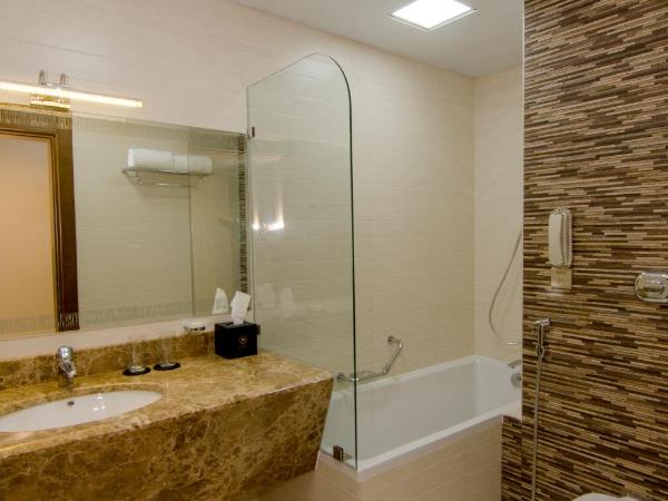 Al Murooj Grand Hotel : photo 8 de la chambre suite al murooj