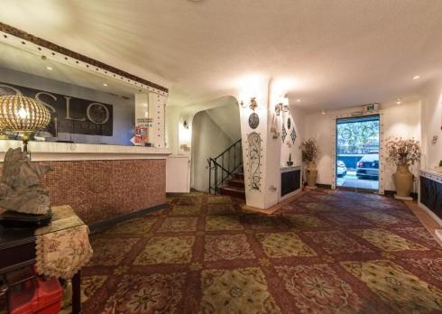 Oslo Motel : photo 8 de la chambre chambre double deluxe avec douche