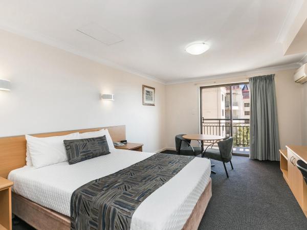 Great Eastern Motor Lodge : photo 1 de la chambre suite lit queen-size