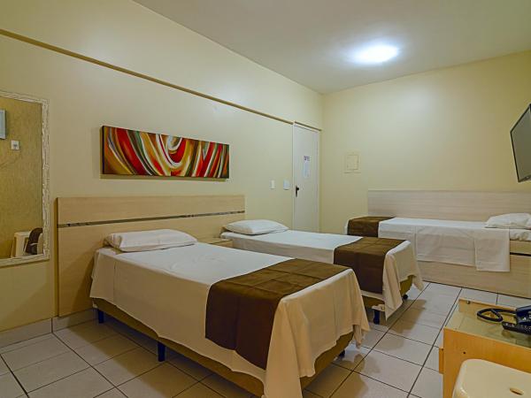 Villa Neves Residence : photo 6 de la chambre chambre triple basique