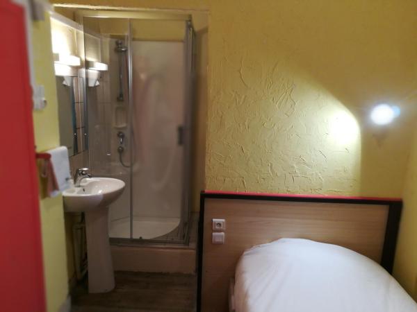 Hôtel Renova : photo 1 de la chambre chambre simple standard avec douche