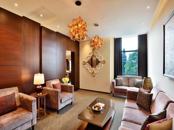 Radisson Blu Atria Bengaluru : photo 1 de la chambre suite