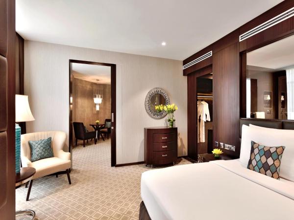 Radisson Blu Atria Bengaluru : photo 10 de la chambre suite