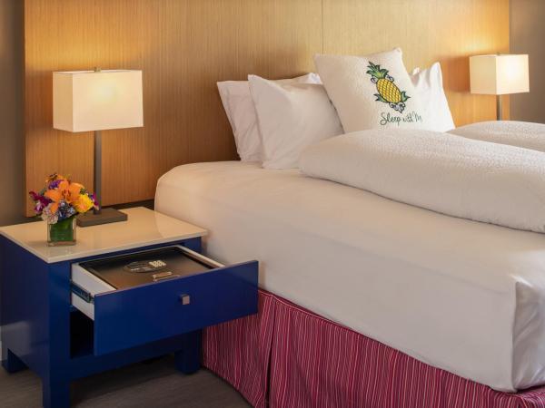 Staypineapple, Hotel Rose, Downtown Portland : photo 1 de la chambre chambre lit king-size standard