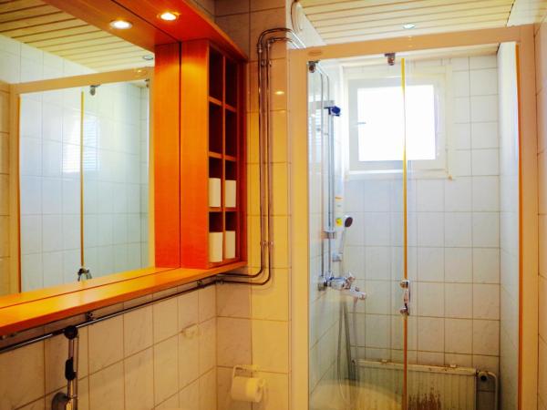 GuestHouse Arctic Heart : photo 7 de la chambre lit dans dortoir pour hommes de 4 lits