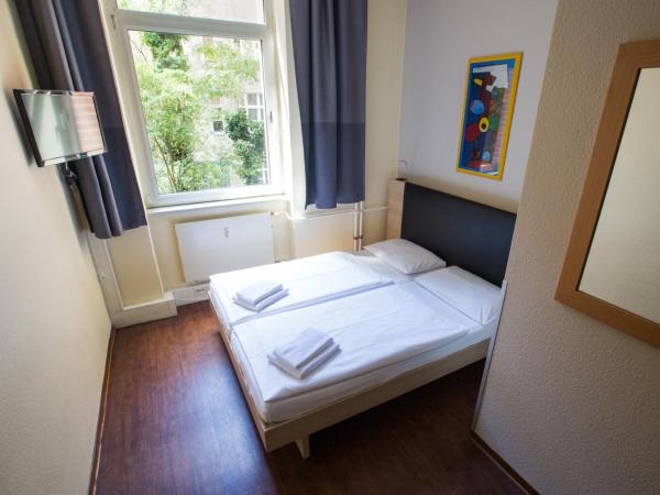 acama Hotel & Hostel Kreuzberg : photo 1 de la chambre room #6690711