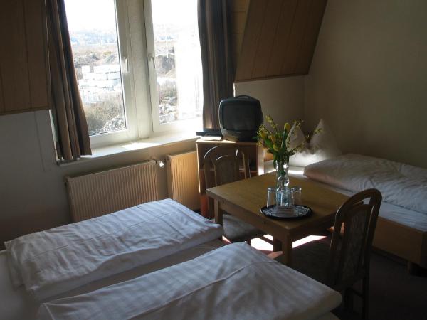 Adler Hotel Dresden : photo 3 de la chambre chambre triple