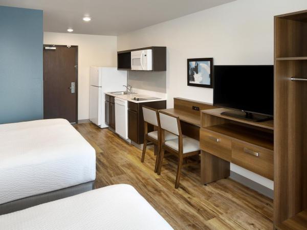 WoodSpring Suites Houston Northwest : photo 5 de la chambre chambre double avec 2 lits doubles