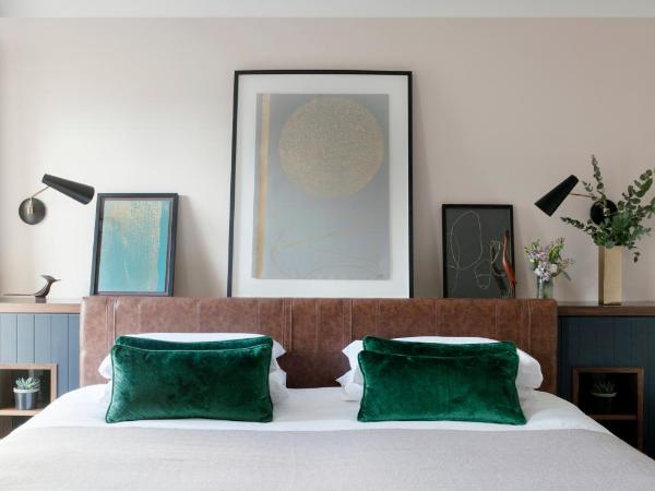 The Alex : photo 3 de la chambre chambre lit king-size