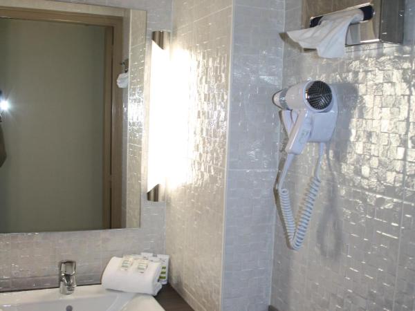 Mercure Vannes Le Port : photo 5 de la chambre chambre double standard