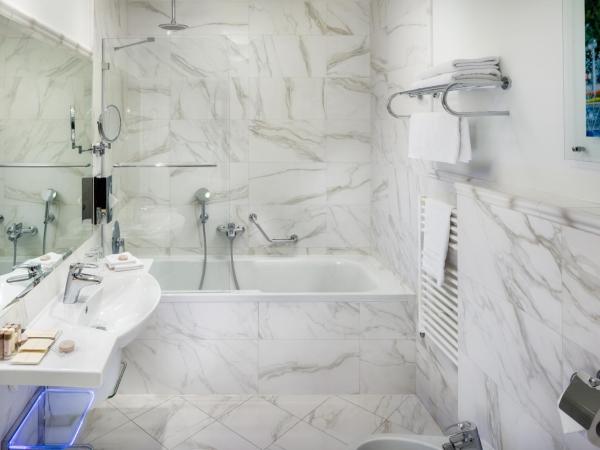 Ensana Centrální Lázně - Maria Spa : photo 7 de la chambre maria deluxe double or twin room with wellness and fitness access