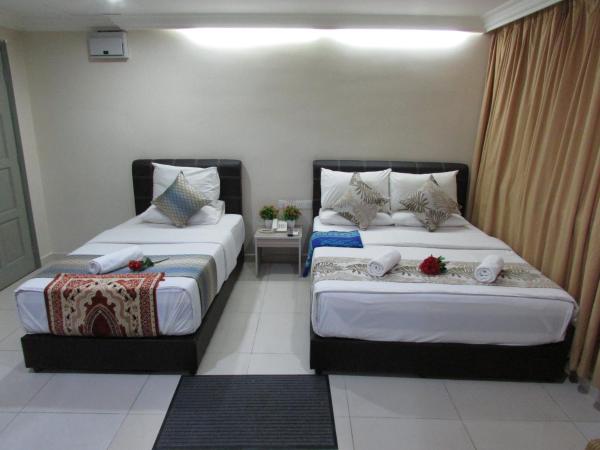 Safari Hotel : photo 7 de la chambre chambre triple