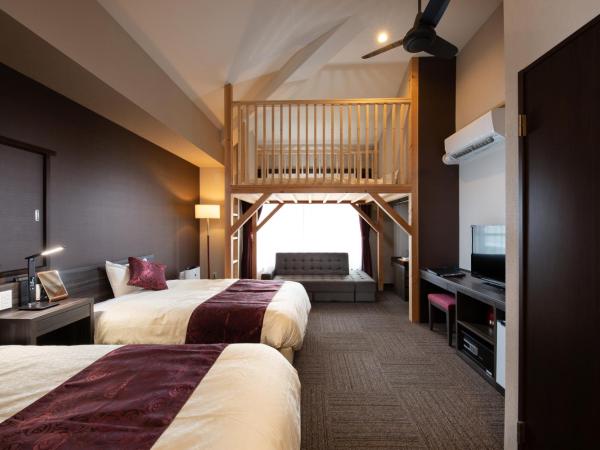 Arima Onsen Koki : photo 4 de la chambre chambre lits jumeaux avec loft