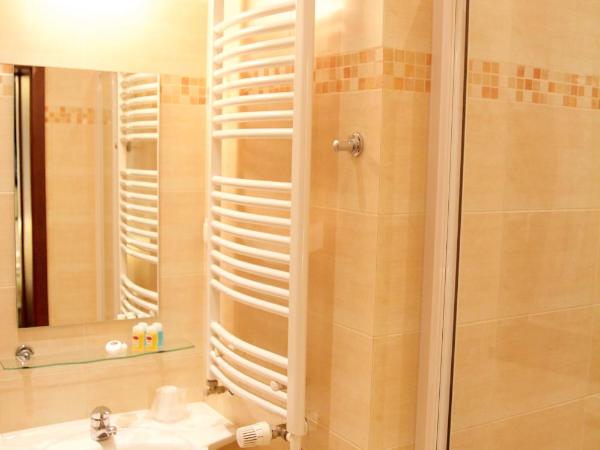 Hotel Patria Zakopane Centrum : photo 3 de la chambre petite chambre double